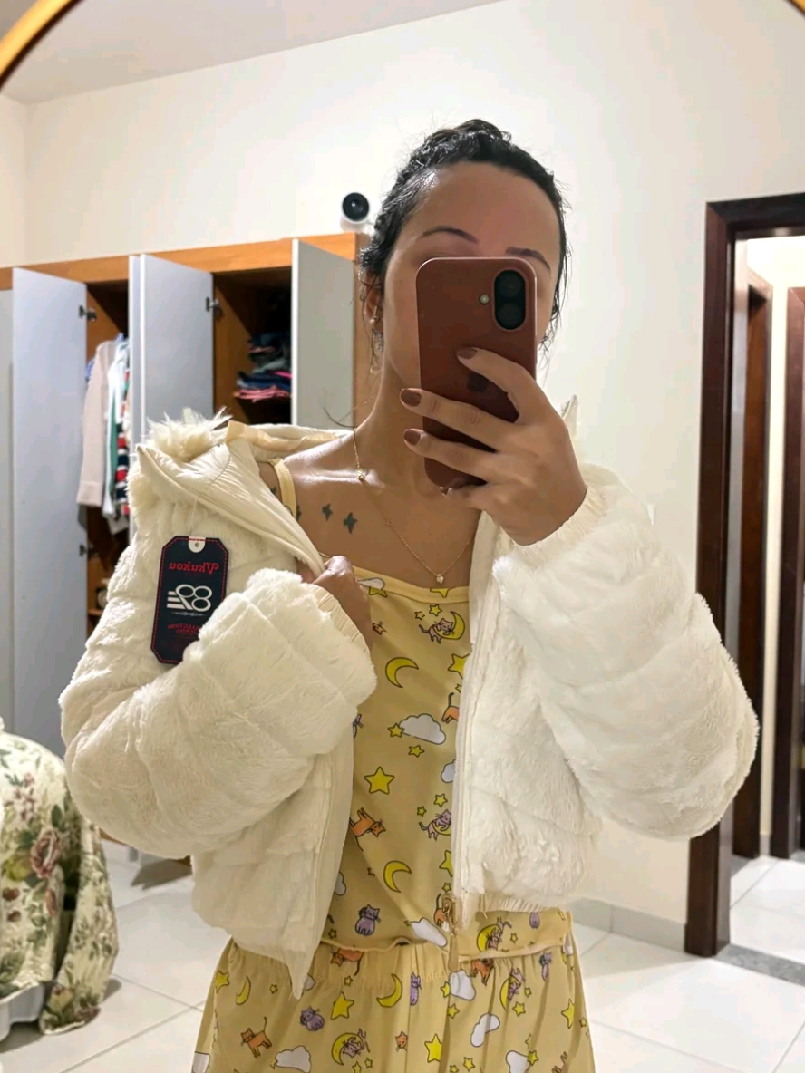 Jaqueta Dupla Face Peluciada — look de cliente